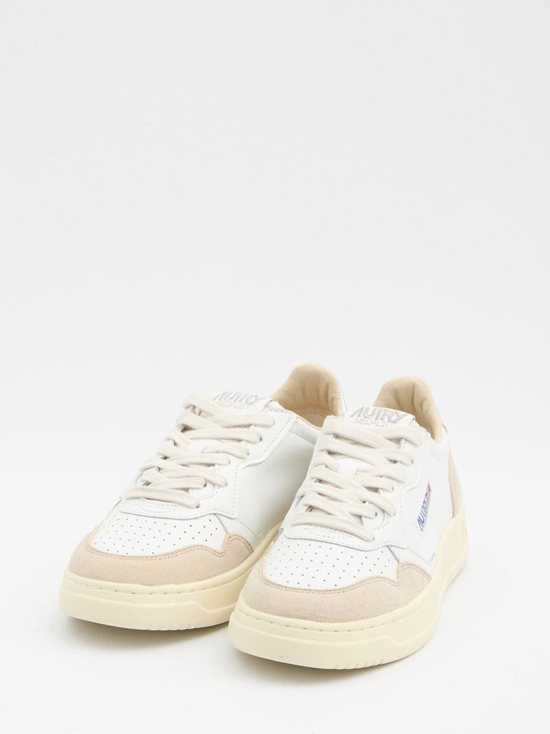 Medalist Low Sneakers