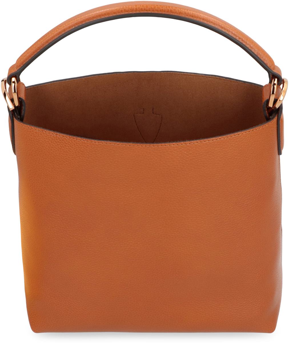 Tod'S T Timeless Leather Bucket Bag