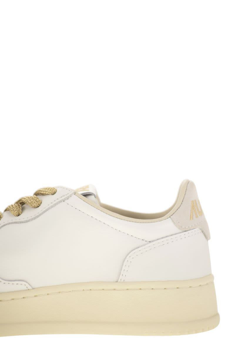 Autry Medalist Low - Leather Sneakers