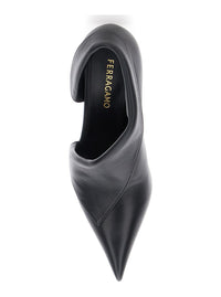 Black Pumps With Pointed Design And Side Opening Detail In Leather Woman