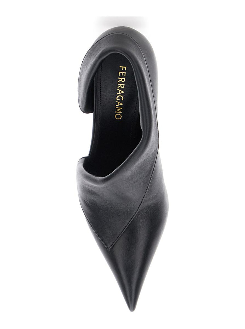Black Pumps With Pointed Design And Side Opening Detail In Leather Woman