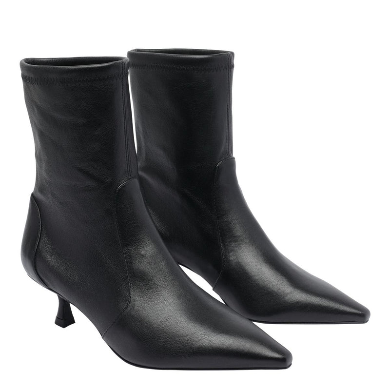 Stuart Weitzman Boots