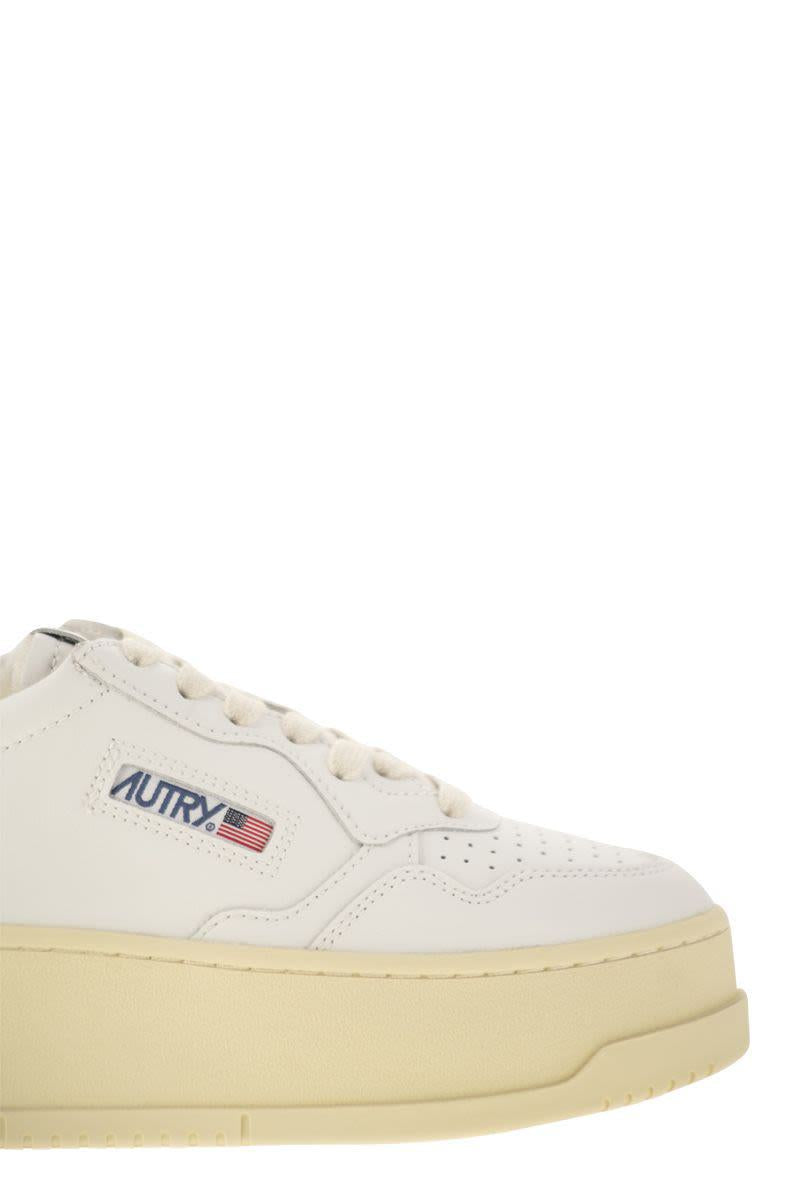 Autry Medalist Platform - Leather Trainers