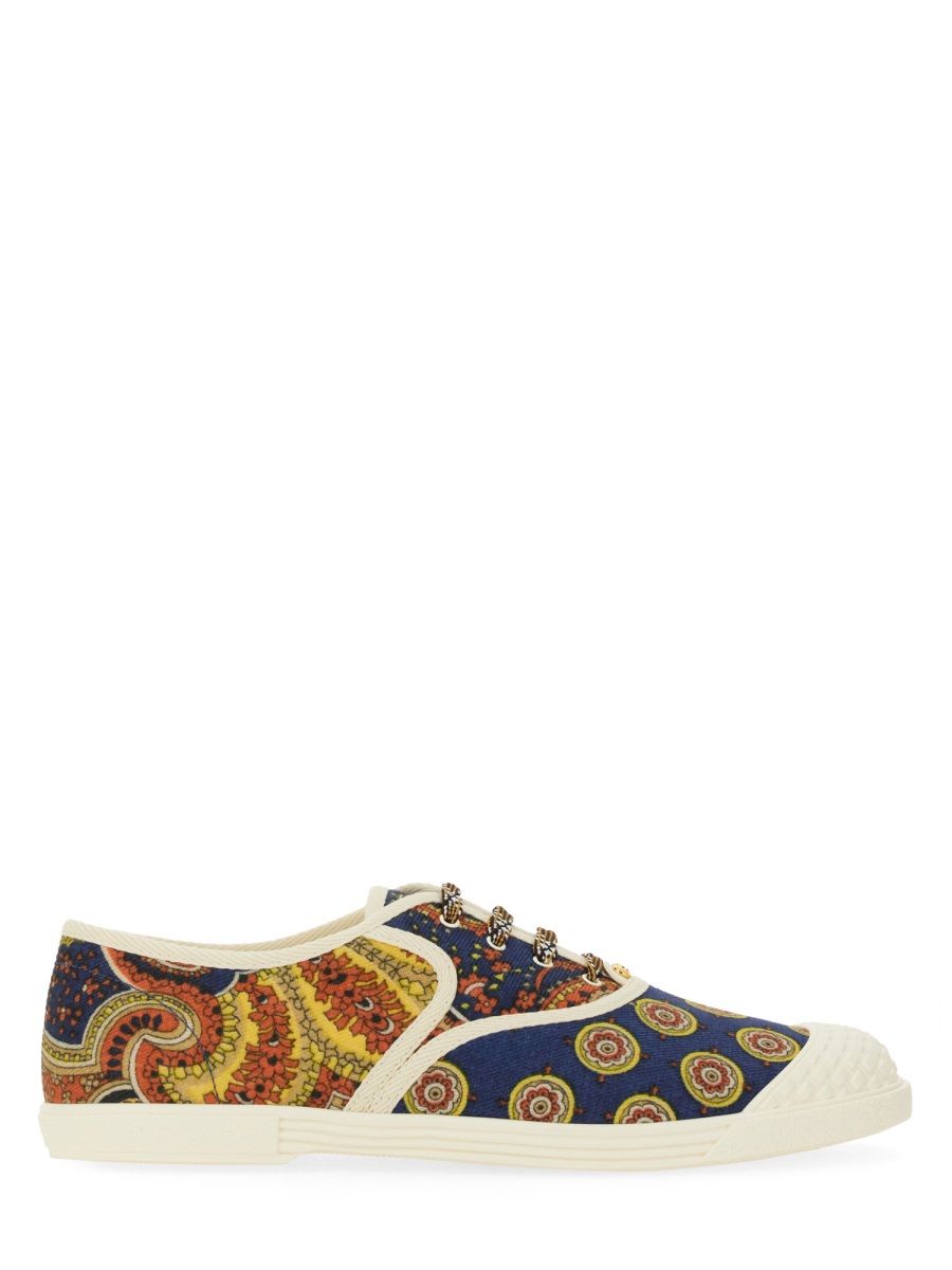 valentino-garavani-trainers-1764890344009825665-0