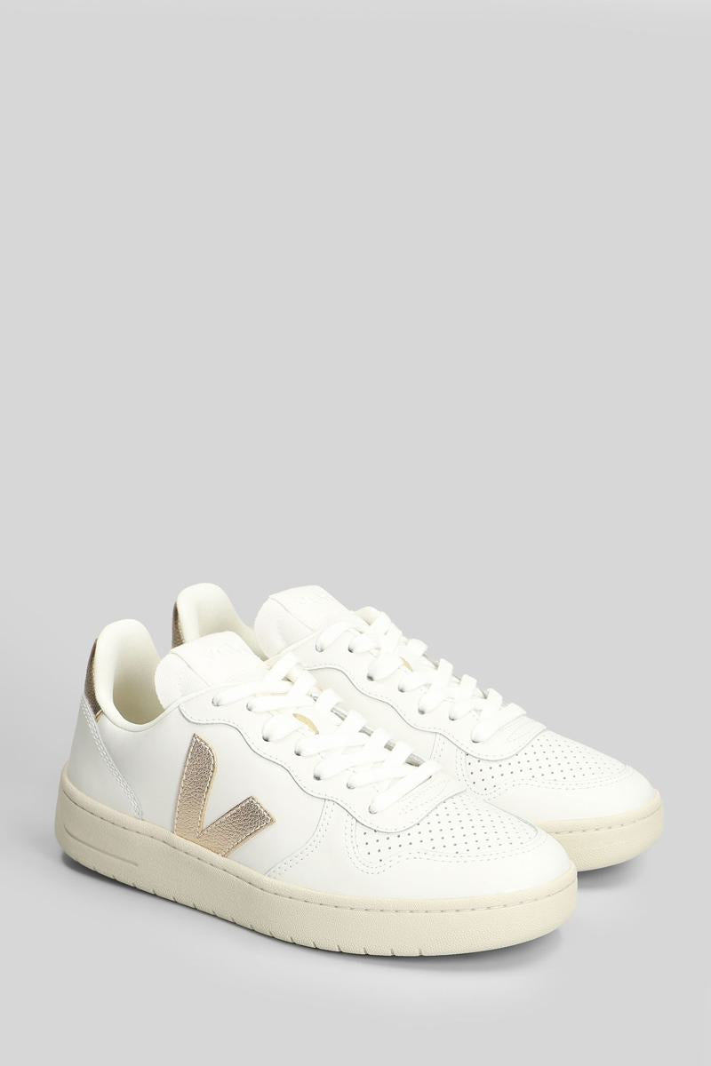 Veja V-10 Sneakers