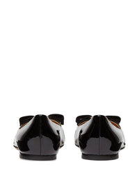 Salvatore Ferragamo Flat Shoes