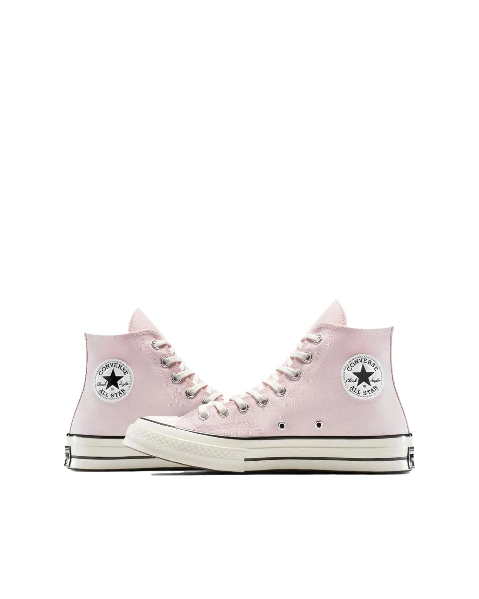 Converse Sneakers 2