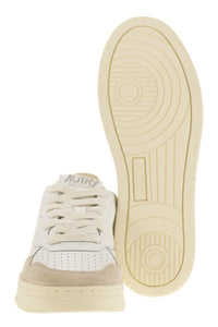 Autry Medalist Low - Leather Sneakers