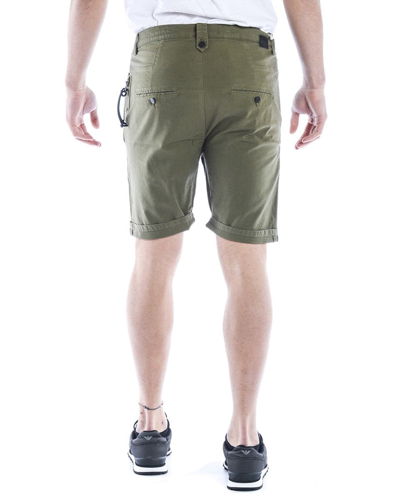 Daniele Alessandrini Short