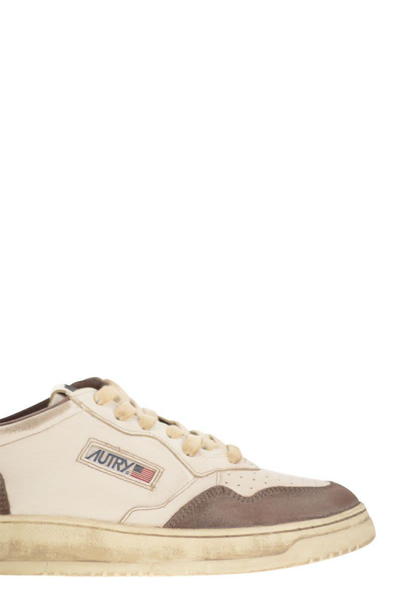 Autry Super Vintage - Leather Sneakers