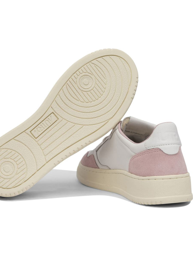 Autry "Medalist Low" Sneakers