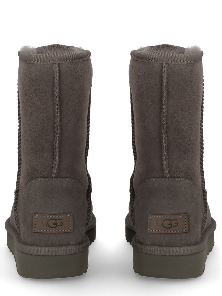 UGG Boot "Classic Short Ii"