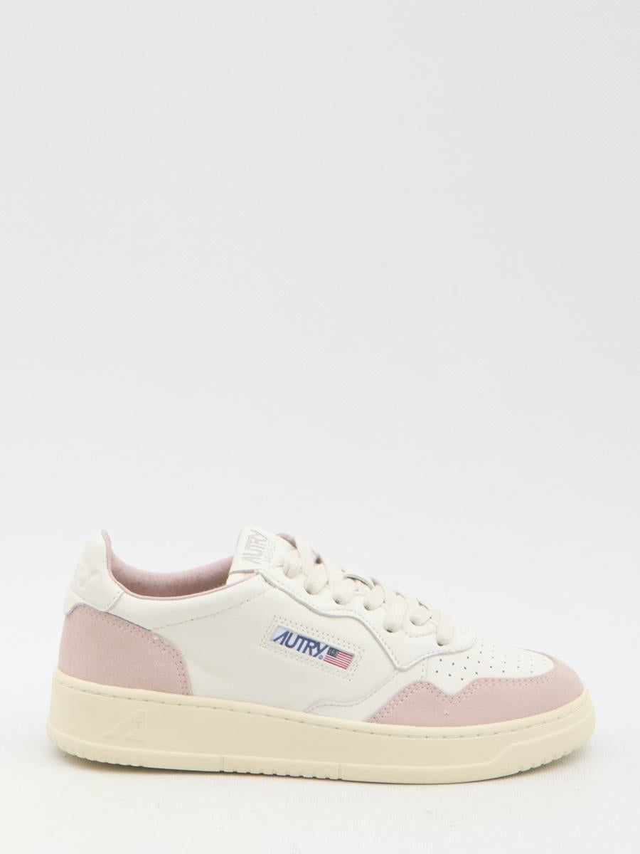 Medalist Low Sneakers