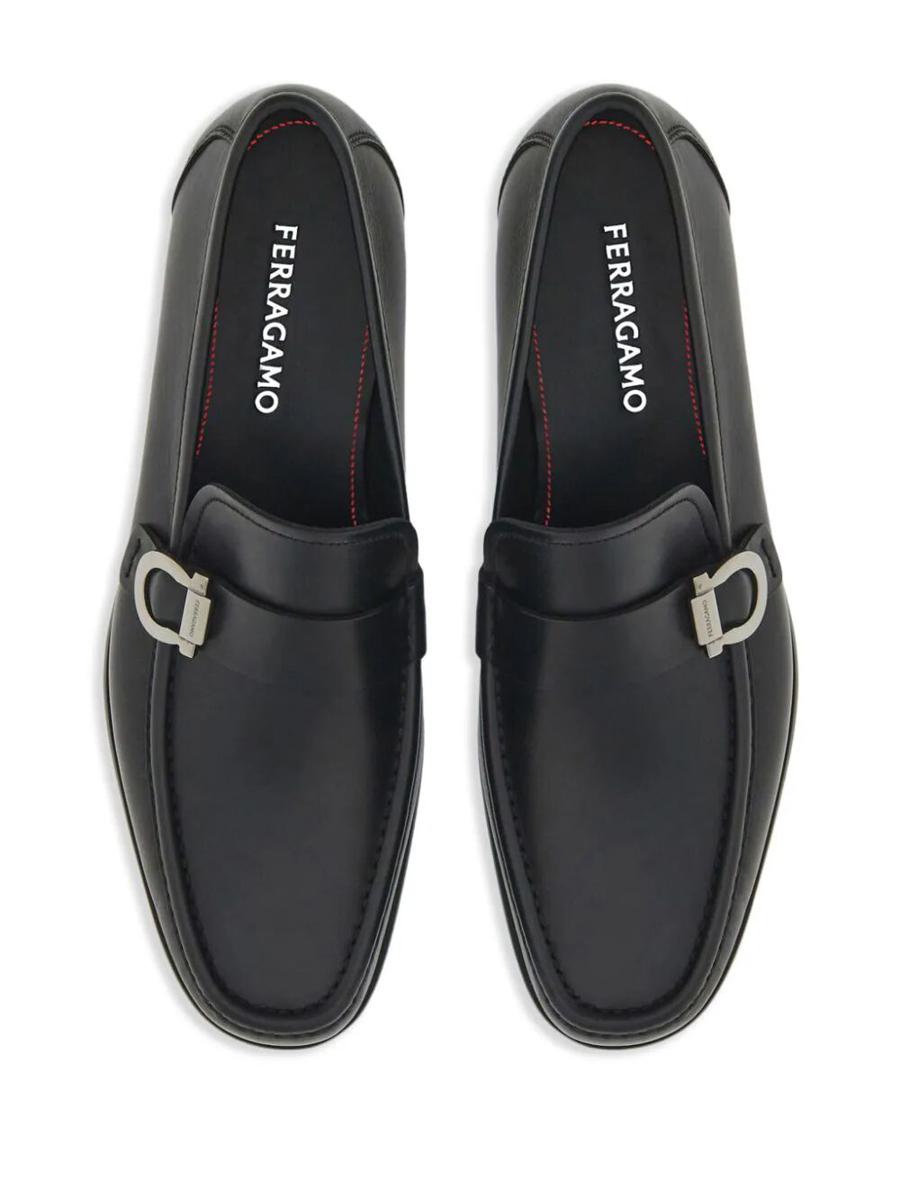 Salvatore Ferragamo Gancini Ornament Caspian Leather Loafers Shoes