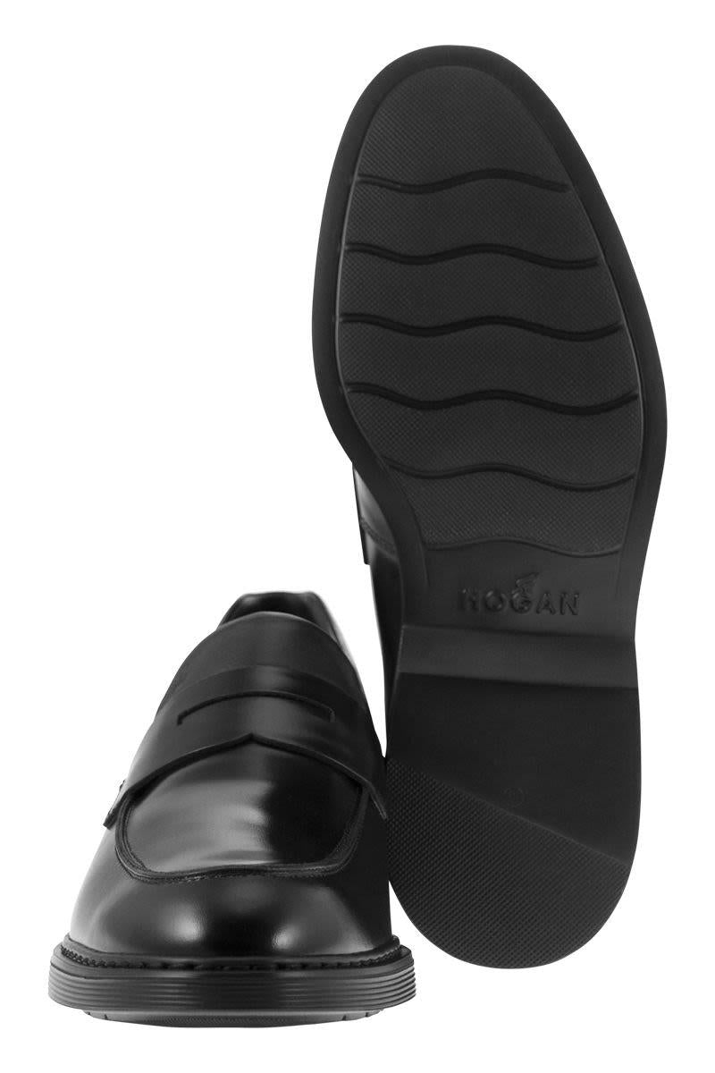 Hogan H576 Moccasins