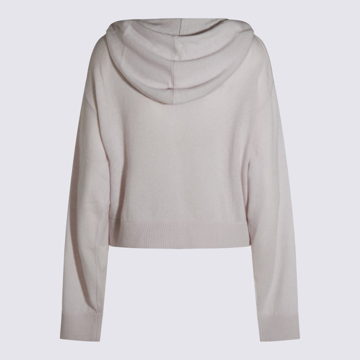 Allude Sweaters
