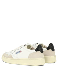 Autry "Medalist Low" Sneakers