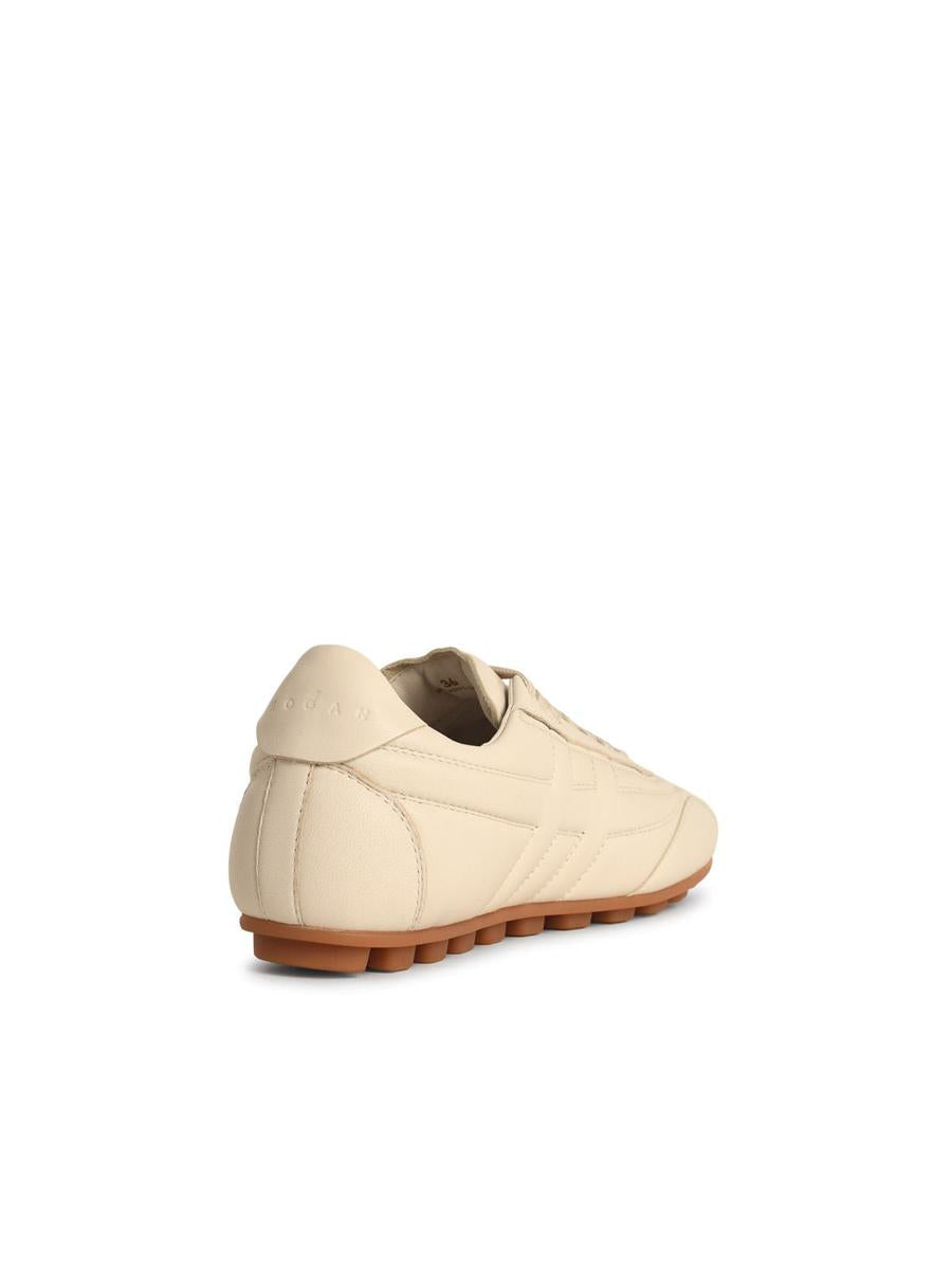 Hogan 'H693' Yogurt-Colored Smooth Leather Sneakers