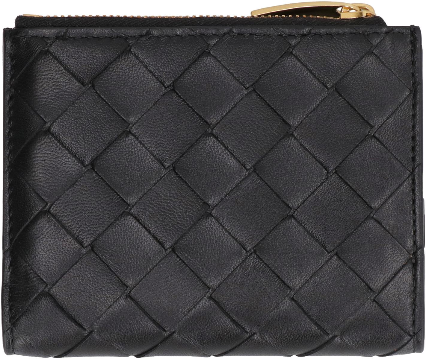 Bottega Veneta Intrecciato Bi-Fold Wallet