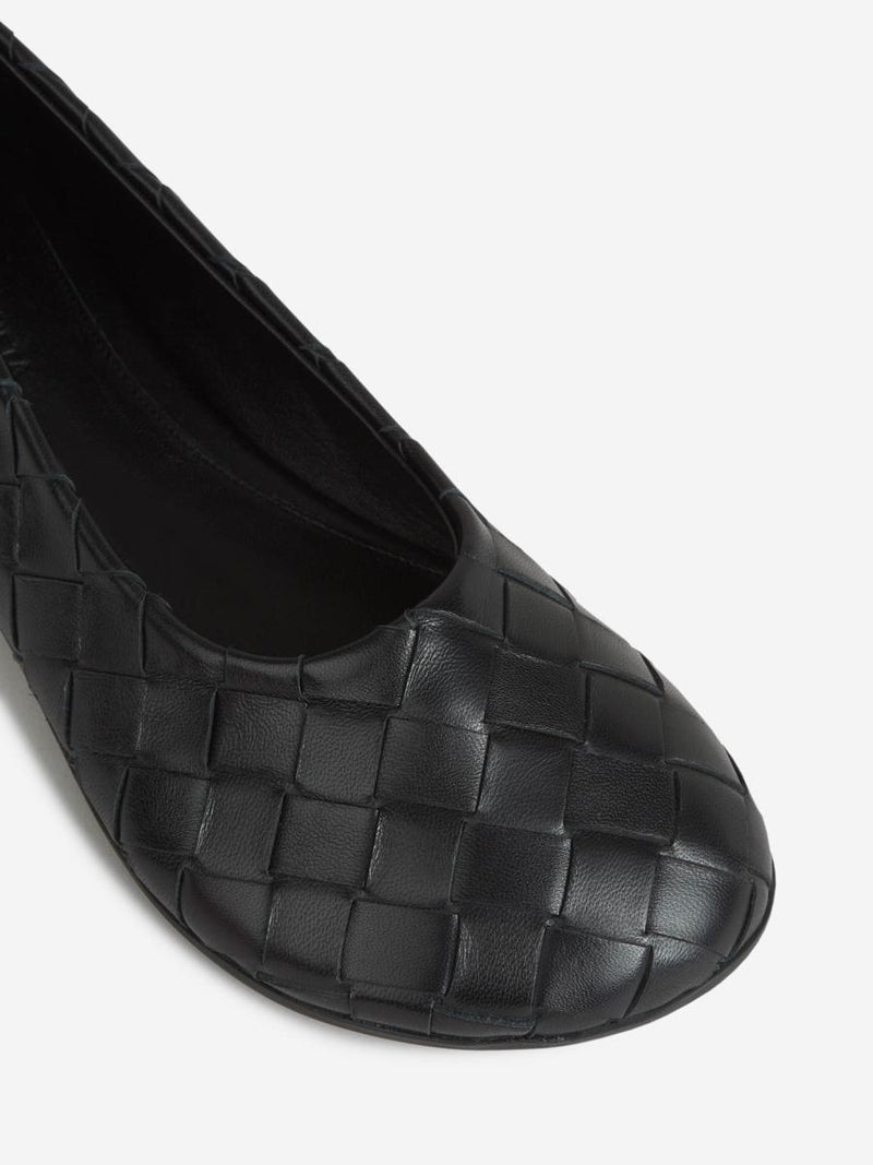 Bottega Veneta Intrecciato Leather Shoes