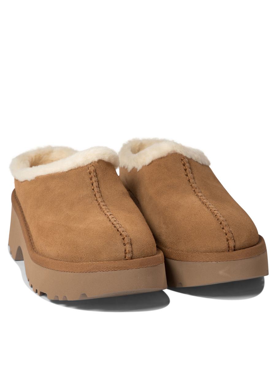 UGG "New Heights Cozy" Sabot