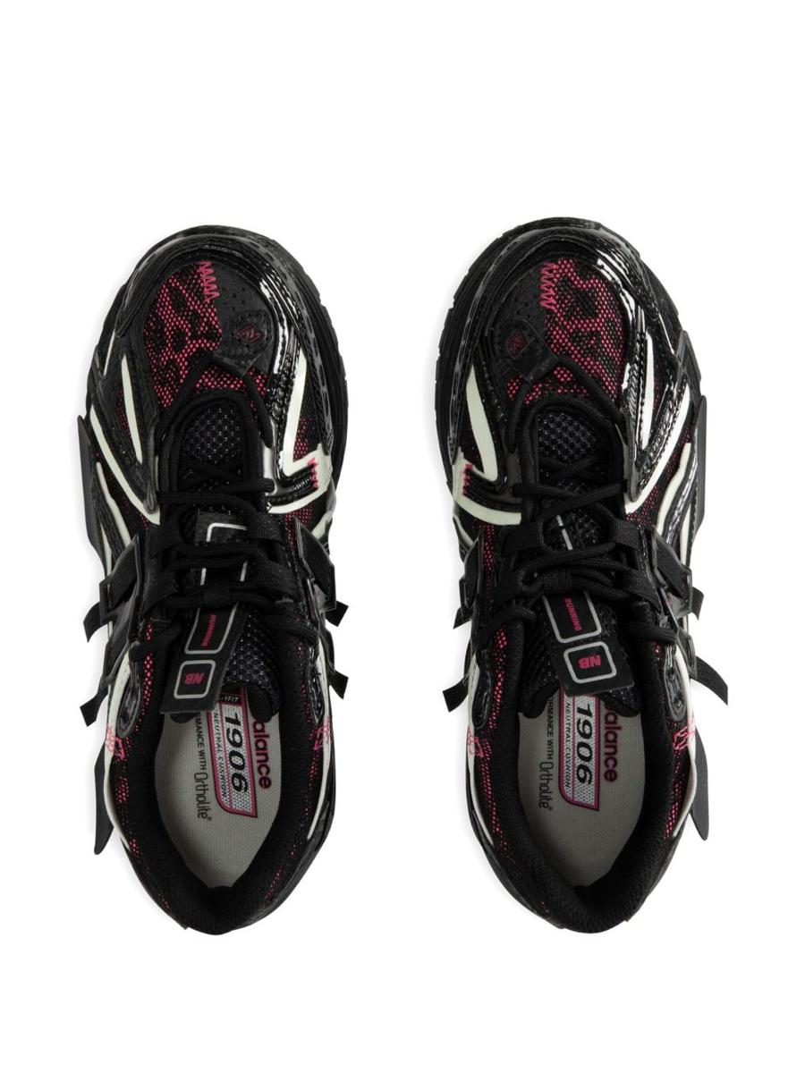 New Balance 1906 Sneakers