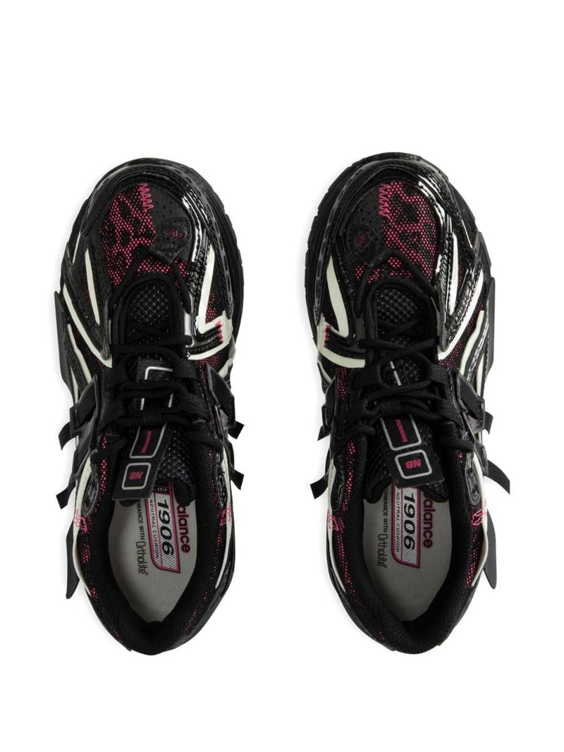 New Balance 1906 Sneakers