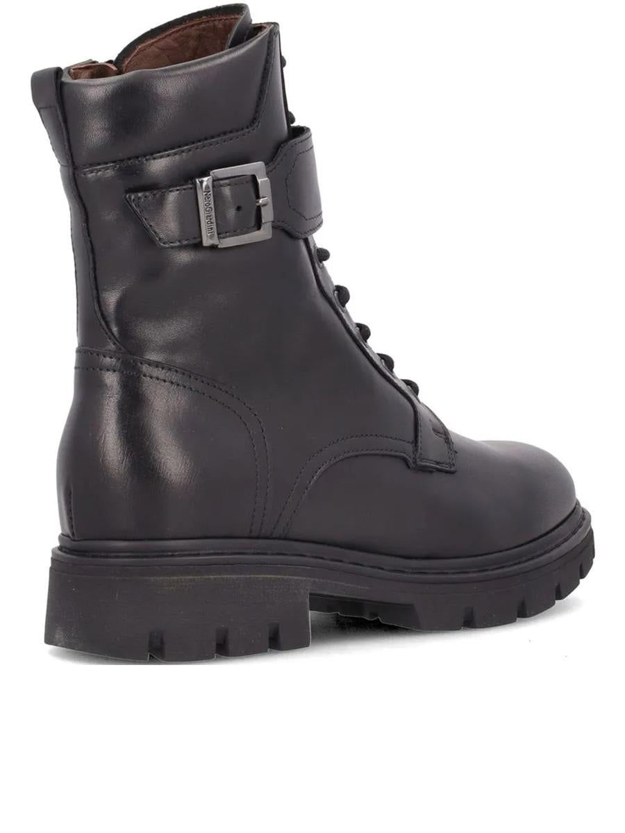 Nero Giardini Ofena Shoes