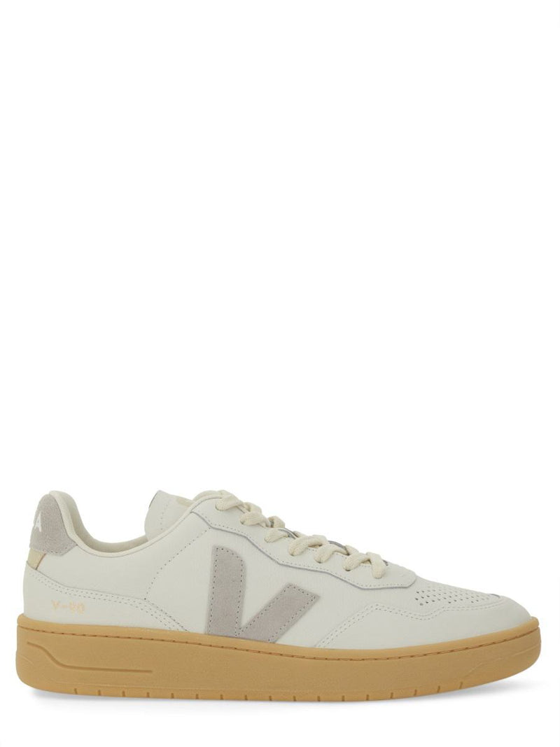 Veja Sneaker "V-90"