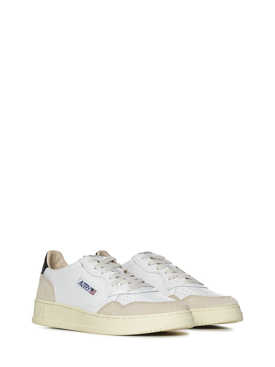 Autry Medalist Low Sneakers