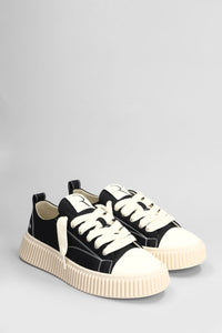 Rhun Sneakers