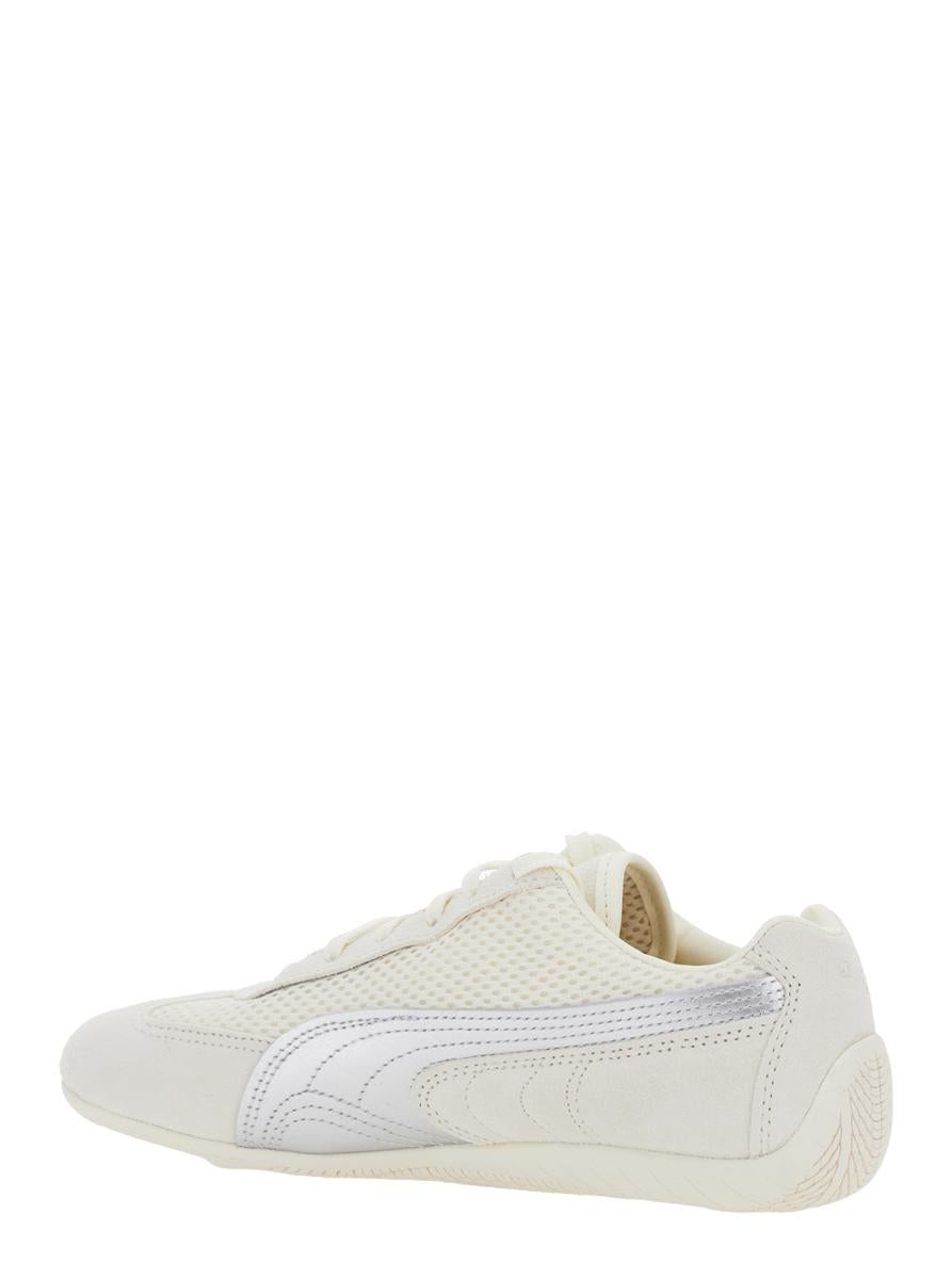 'Speedcat' Beige Low Top Sneakers With Logo Patch On The Tongue And Formstrip Logo Detail On The Sidei N Leather And Mesh Unisex