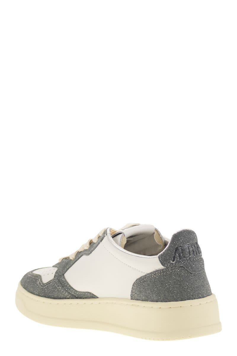 Autry Medalist Low - Sneakers With Two-Tone Glitter