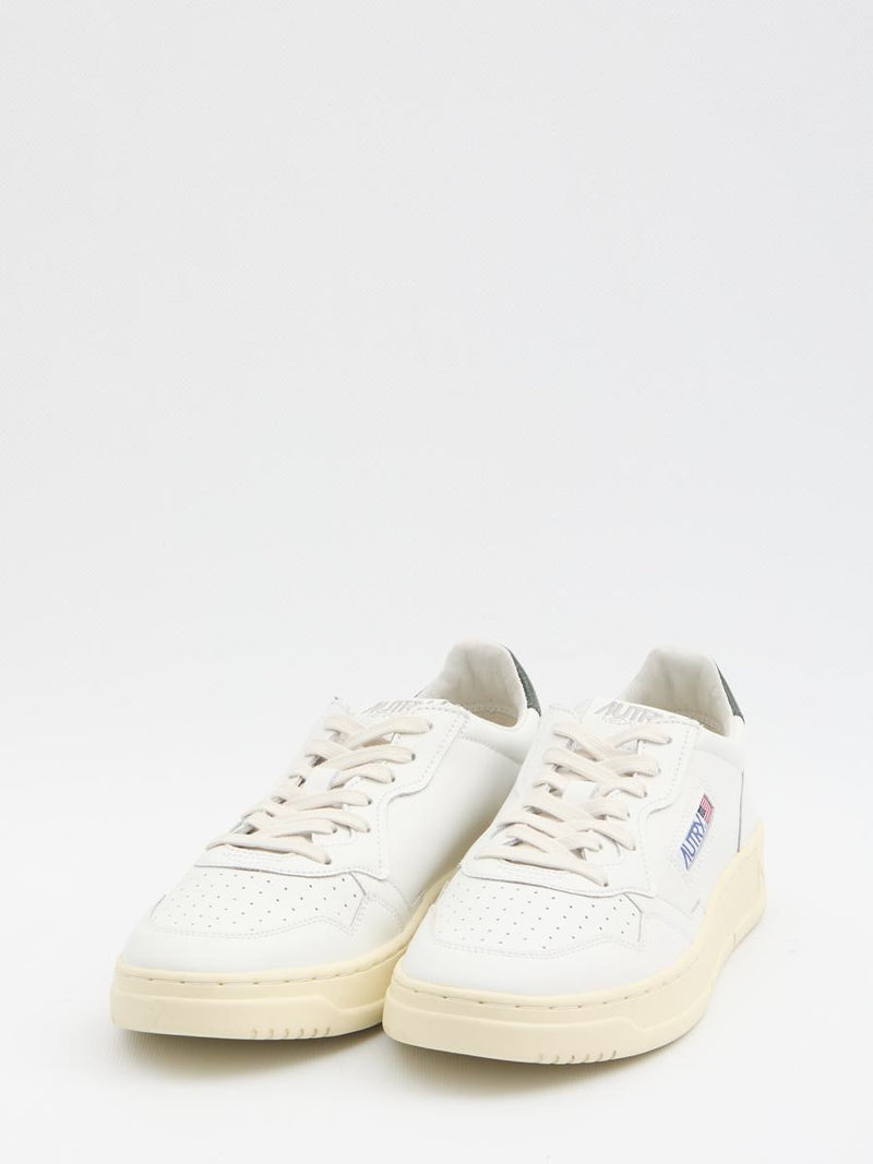 Medalist Low Sneakers