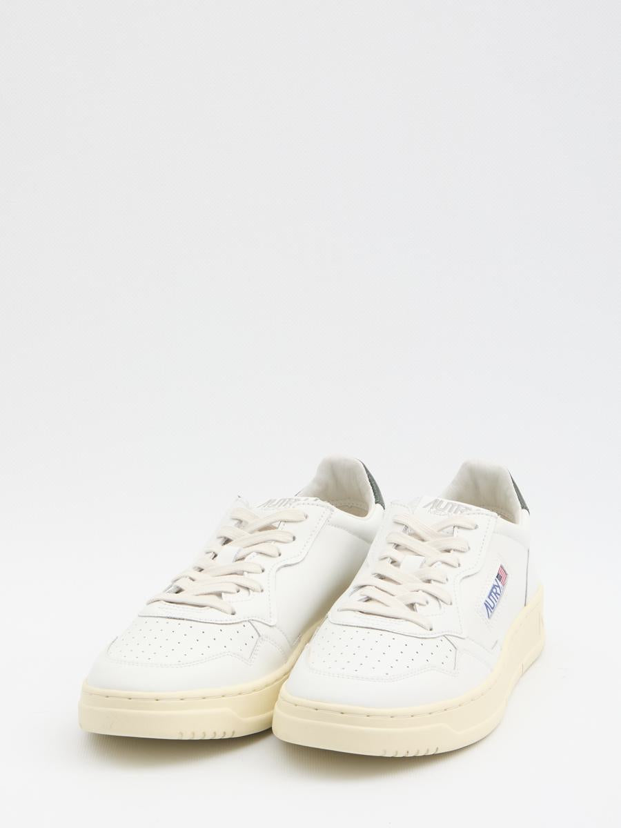 Medalist Low Sneakers