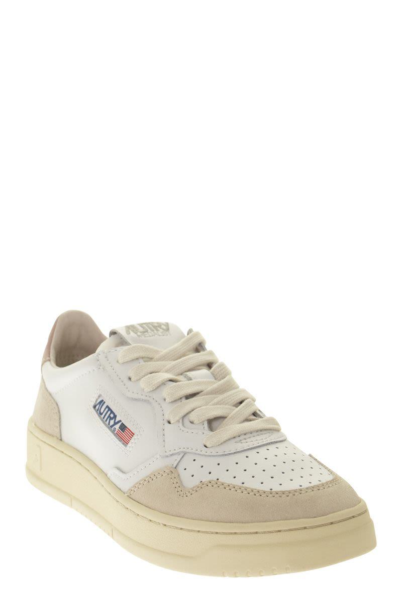 Autry Medalist Low - Leather And Suede Sneakers