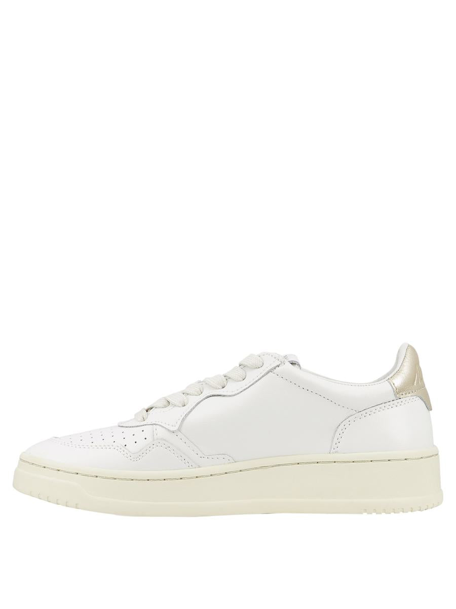 Autry "Medalist Low" Sneakers