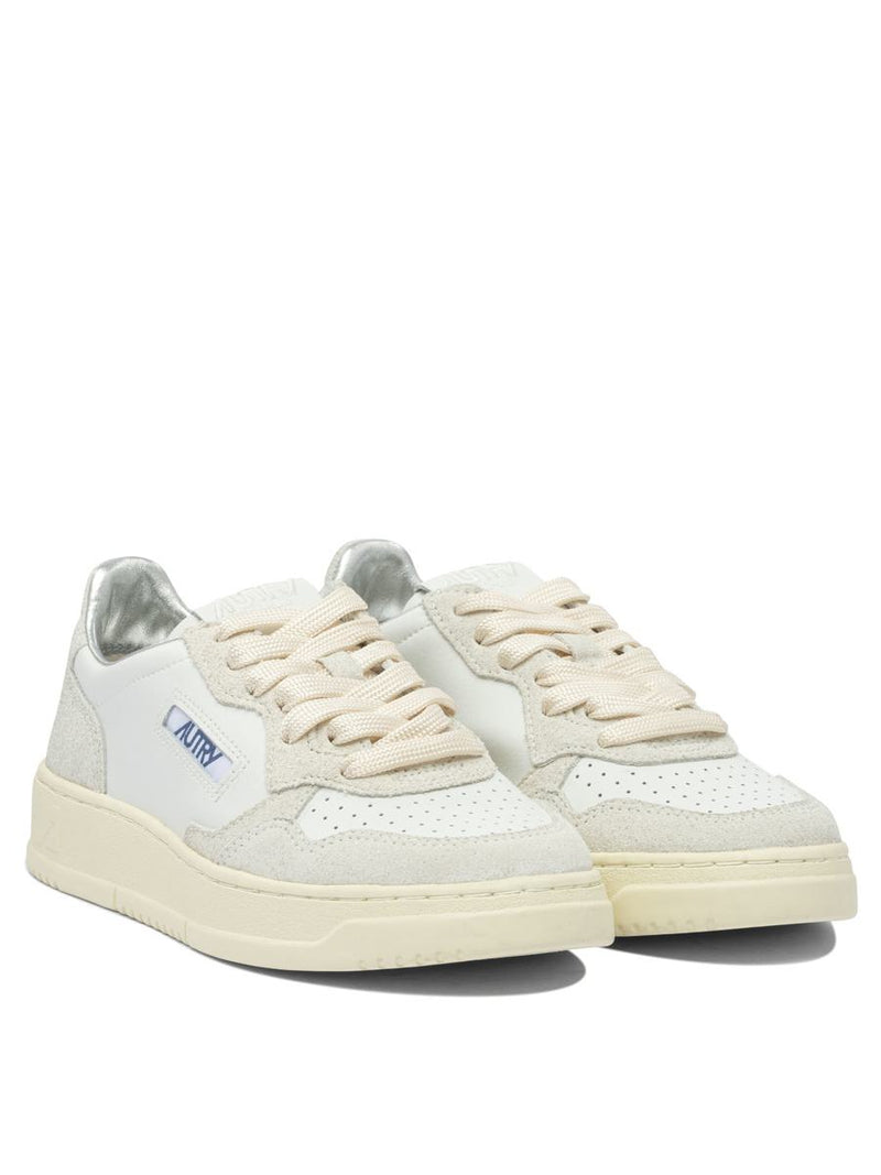 Autry "Medalist Low" Sneakers