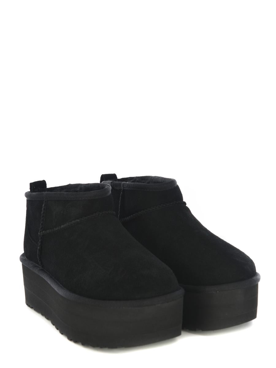 UGG Boots  "Classic Ultra Mini Con Plateau"