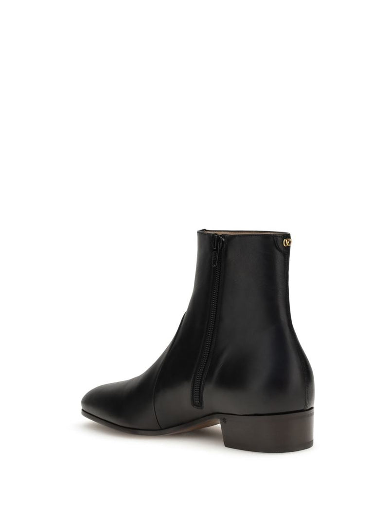 Valentino Garavani Boots