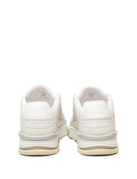 Axel Arigato Sneakers