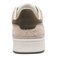 Axel Arigato Sneakers