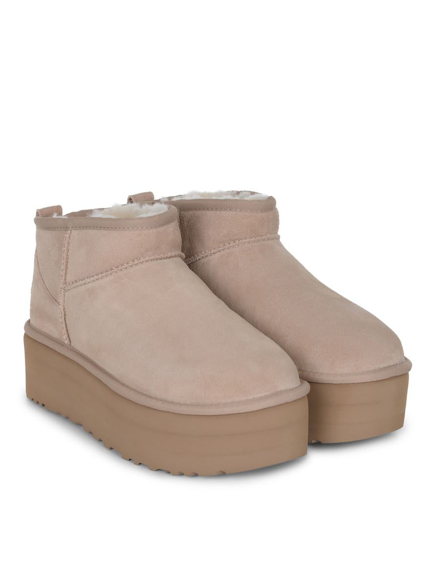 UGG Boots  "Classic Ultra Mini Con Plateau"
