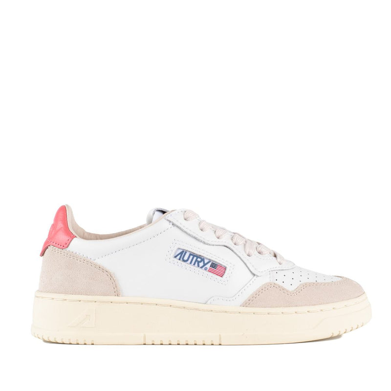 Autry Medalist Low Sneakers In Leather And Suede Color White And Tearose