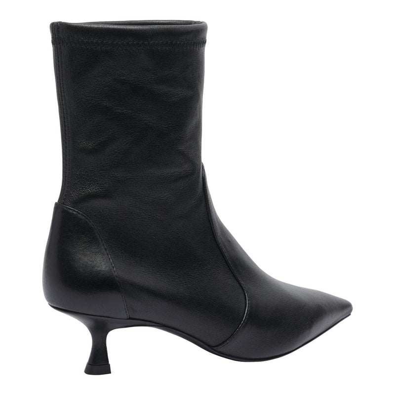 Stuart Weitzman Boots