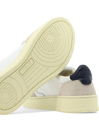 Autry "Medalist Low" Sneakers