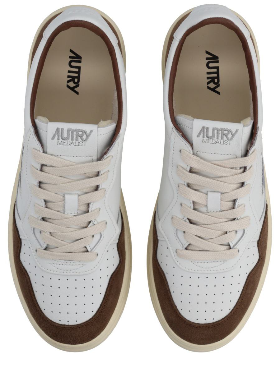 Autry "Medalist Low" Sneaker