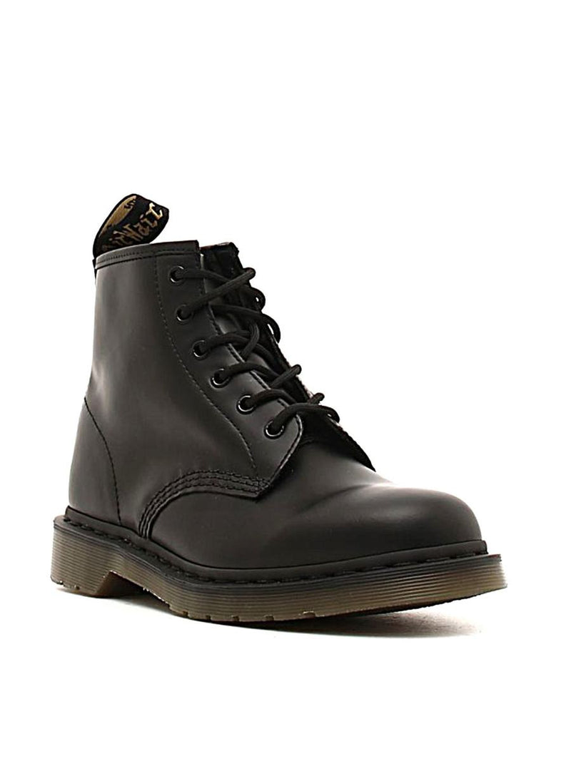 DR. MARTENS Shoes