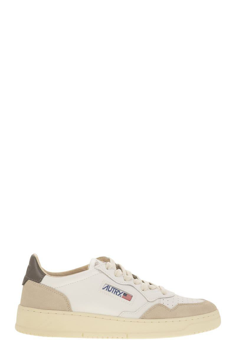 Autry Medalist Low - Leather And Suede Sneakers