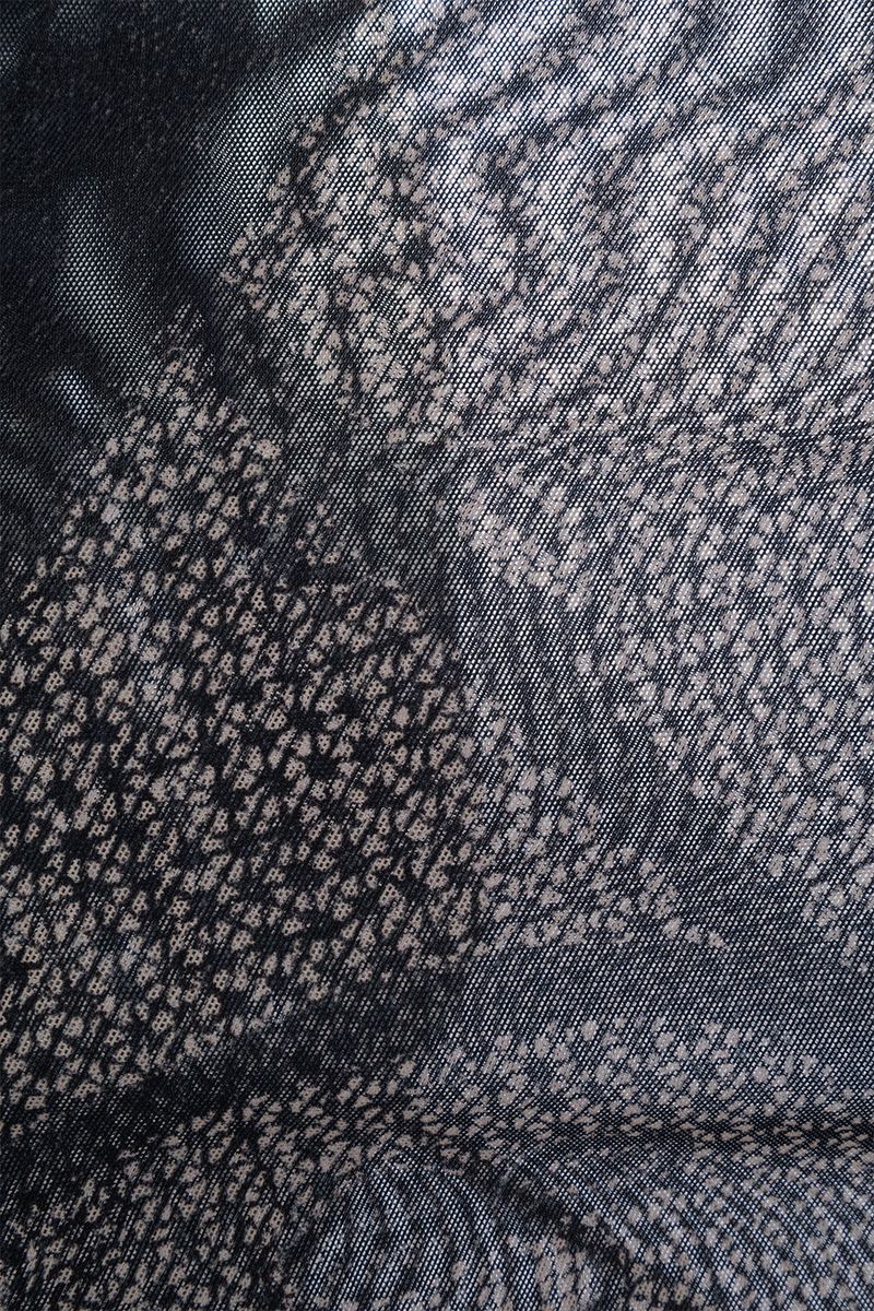 balenciaga-top-1765583608010054123-3